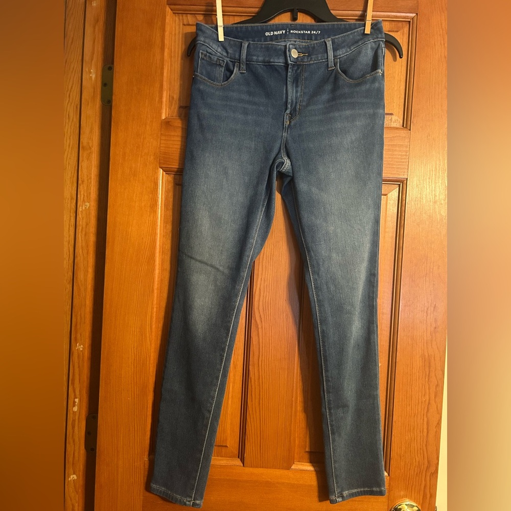 Old Navy Rockstar Jeans size 6
